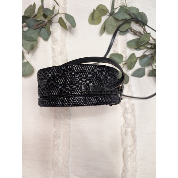 Anthropologie Street Level Round Wicker Purse in Black - Picture 4 of 8